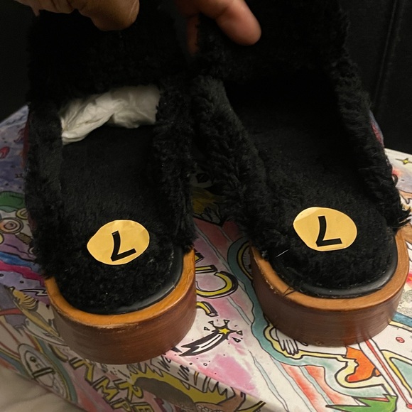 Free People Hieress Women’s Mules Butterfly Effect Fur Lined Shoe US 7 NIB - Picture 8 of 16